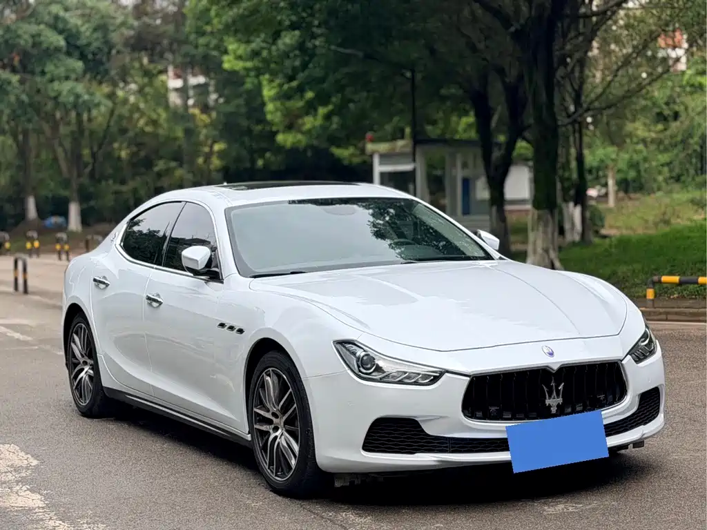 Maserati Ghibli 2017 — фото 3