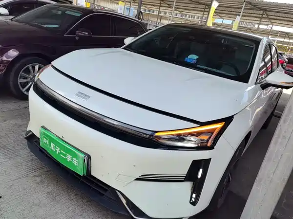 Geely Galaxy L6 2024