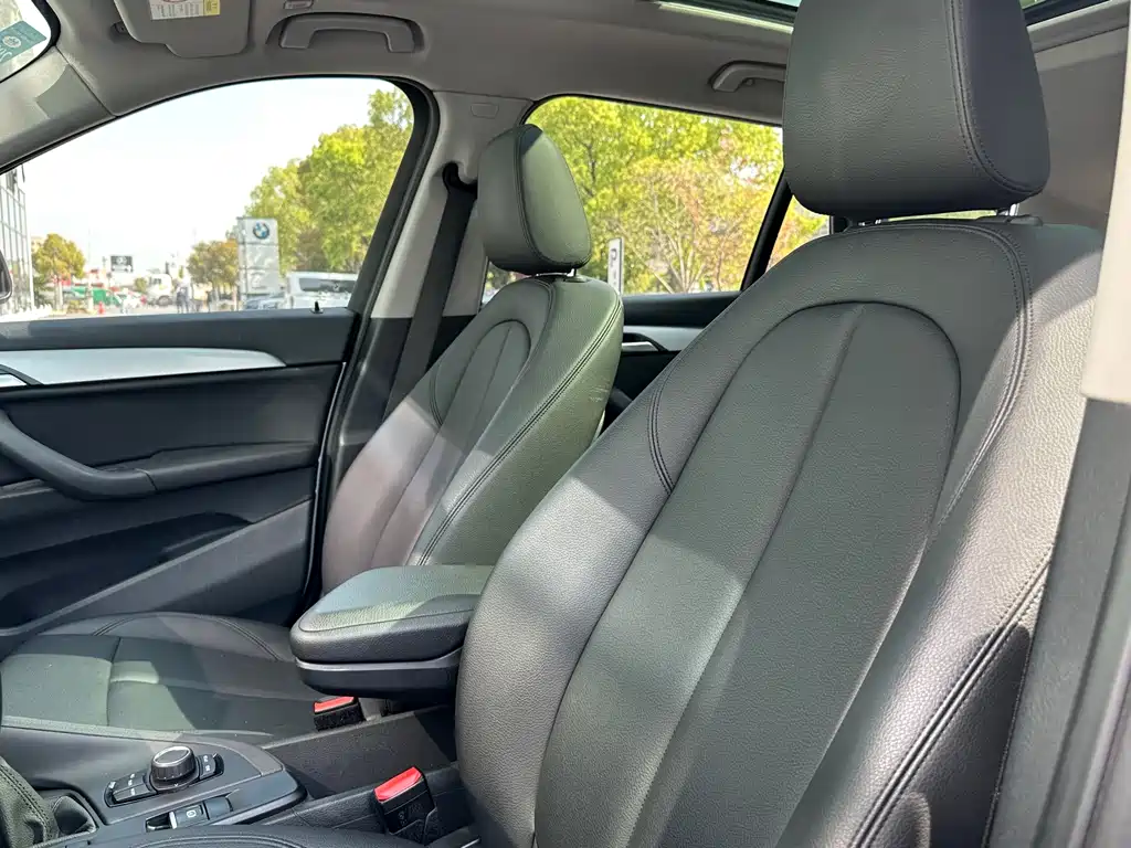 BMW X1 2019 — фото 11