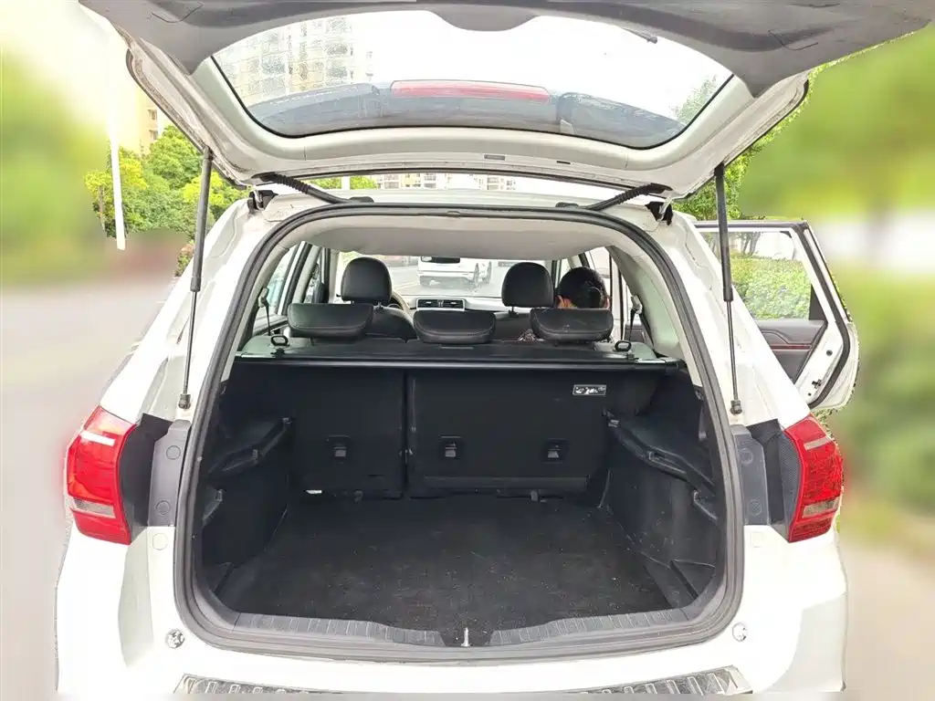 Haval H6 2015 — фото 15