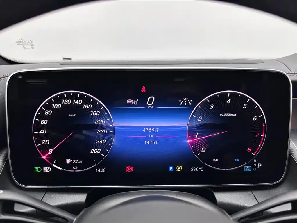 Mercedes-Benz GLC 2023 — фото 14