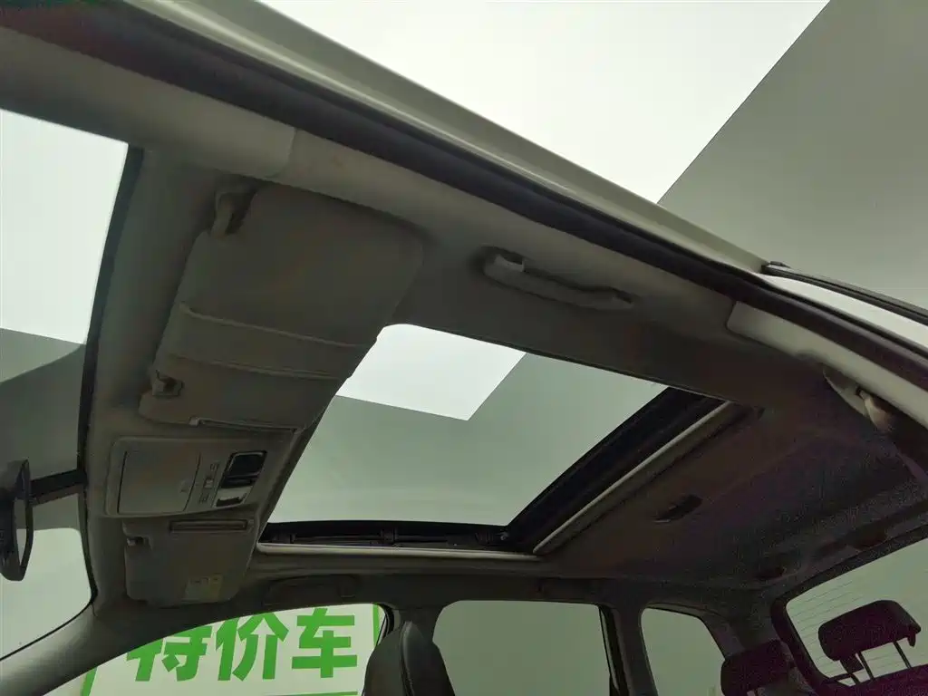 Subaru Forester 2016 — фото 14