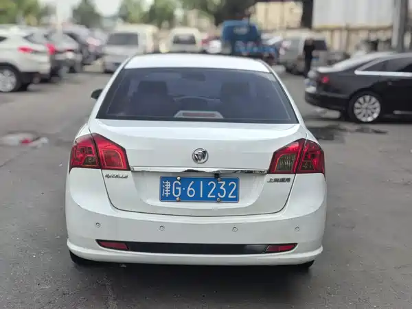 Buick Excelle 2013