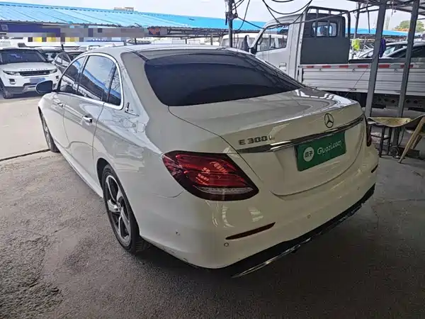 Mercedes-Benz E-Class 2018