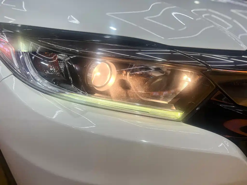 Honda Vezel 2021 — фото 16