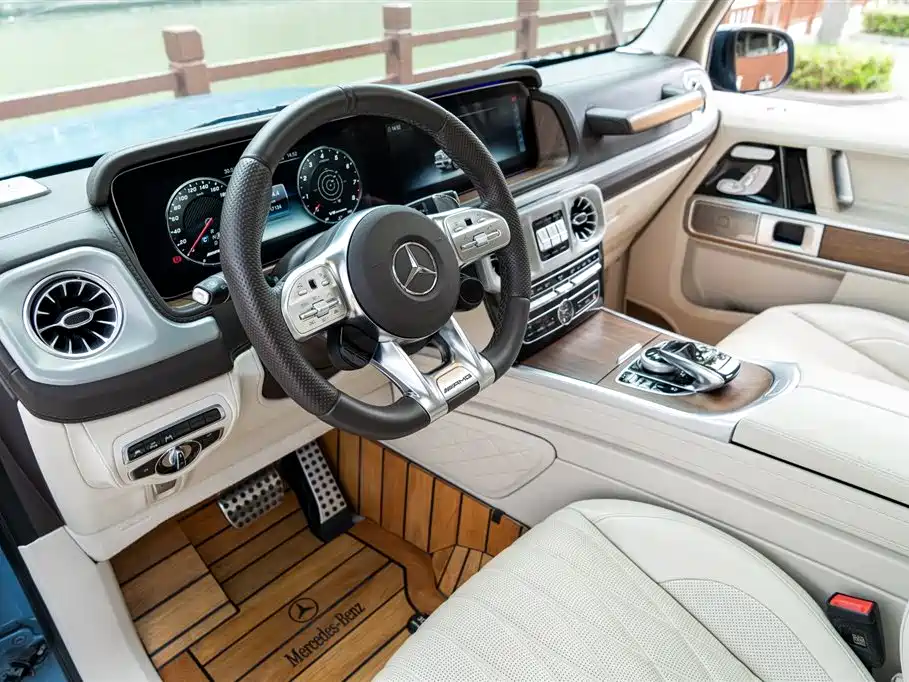 Mercedes-Benz G-Class AMG 2025 — фото 14