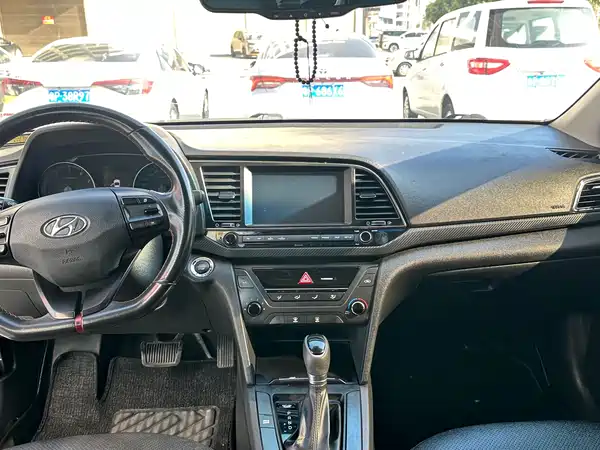 Hyundai Celesta 2016