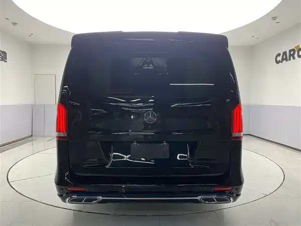 Mercedes-Benz Vito 2024