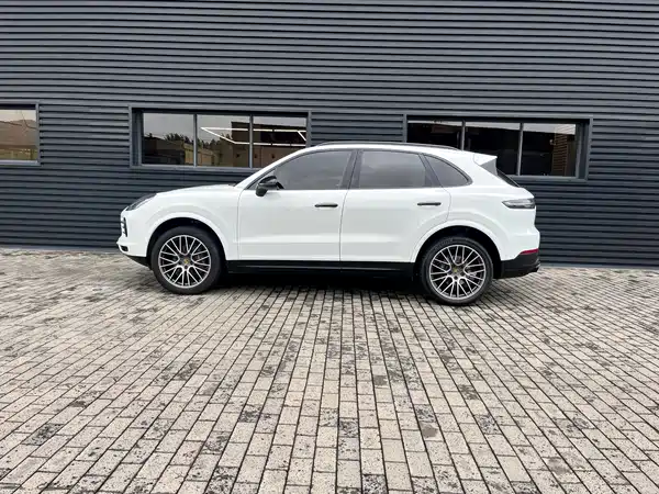 Porsche Cayenne 2020