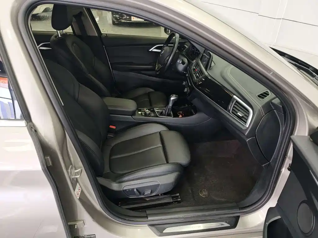 BMW 1 Series 2018