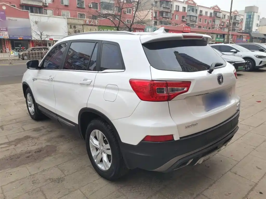 Changan CS75 2016 — фото 23