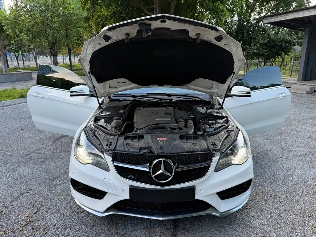 Mercedes-Benz E-Class 2017 — фото 26