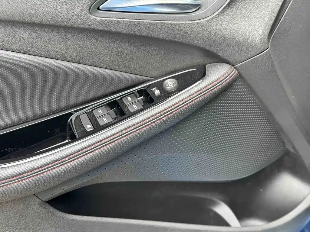 Buick Verano 2023 — фото 12
