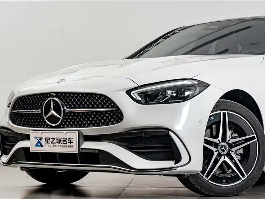 Mercedes-Benz C-Class 2024 — фото 2