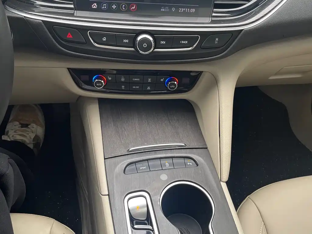 Buick Regal 2021 — фото 15