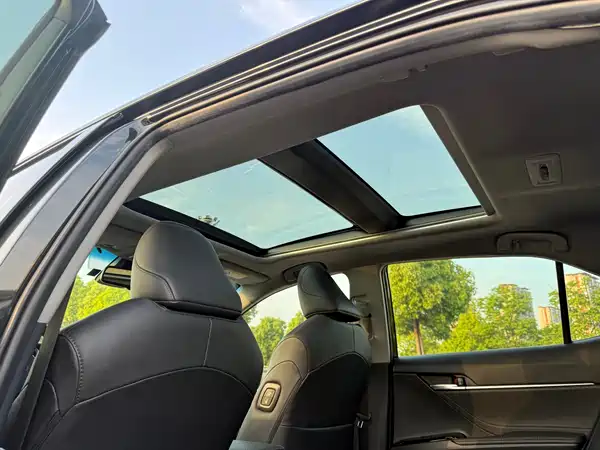 Toyota Camry 2022