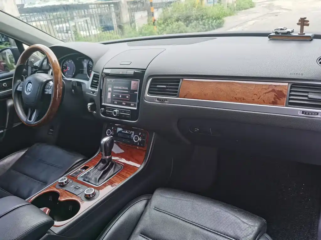 Volkswagen Touareg 2011