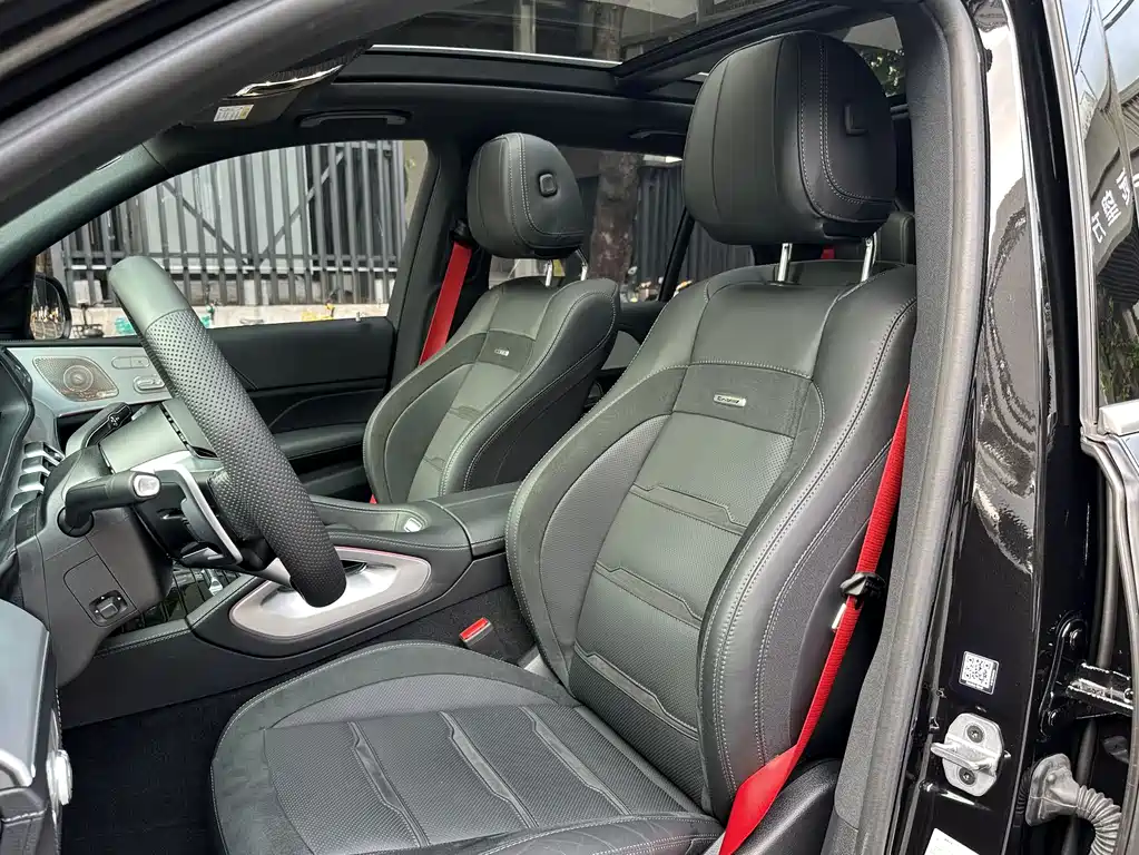 Mercedes-Benz GLE AMG 2023 — фото 6