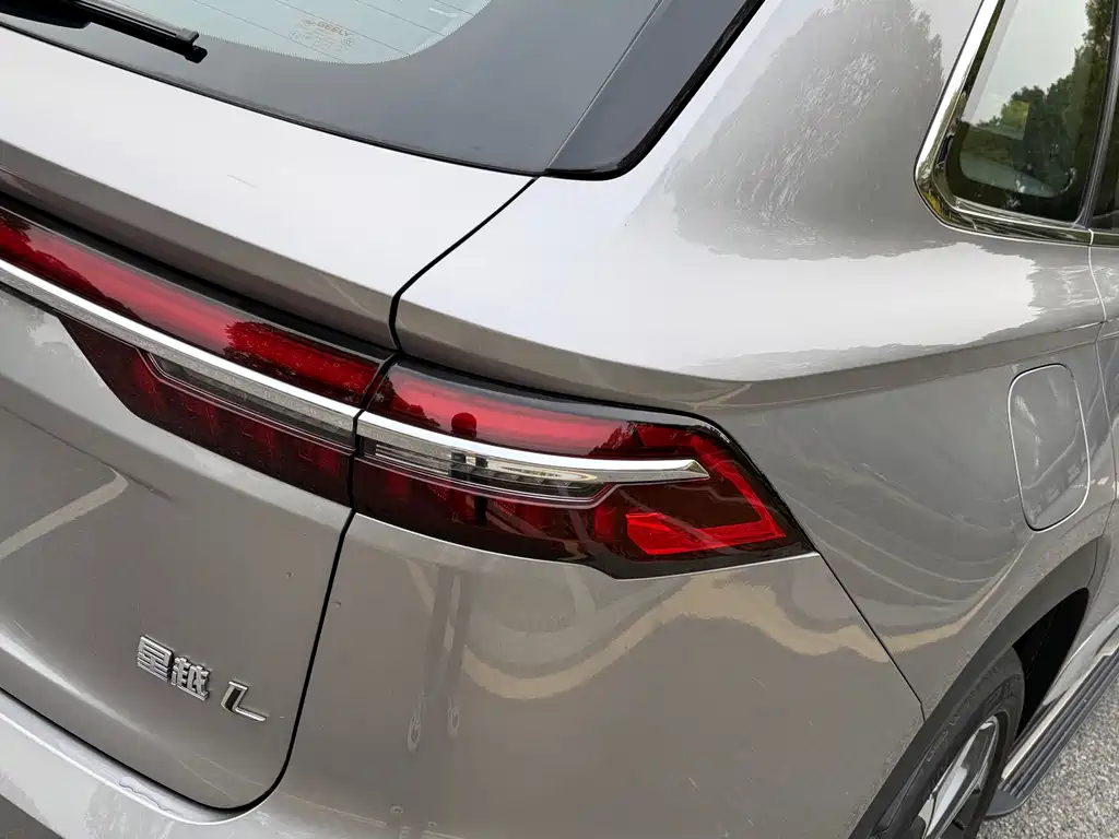 Geely Xingyue L 2024 — фото 20