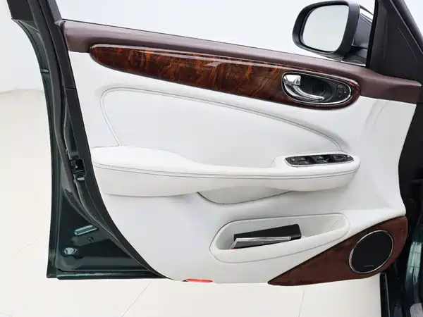 Jaguar XJ 2007
