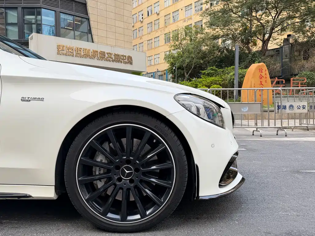 Mercedes-Benz C-Class AMG 2019 — фото 6