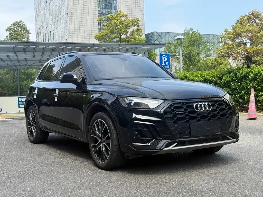 Audi Q5L 2023 — фото 3