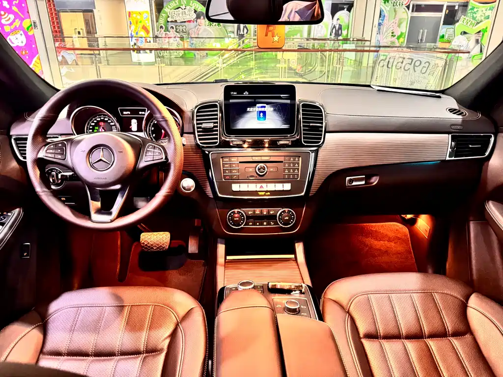 Mercedes-Benz GLE 2019 — фото 17