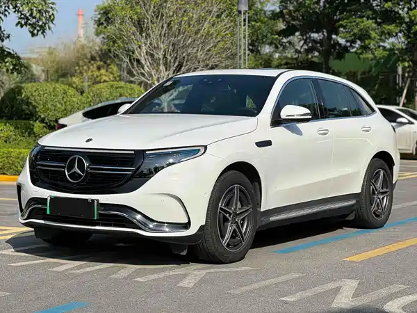 Mercedes-Benz EQC 2021