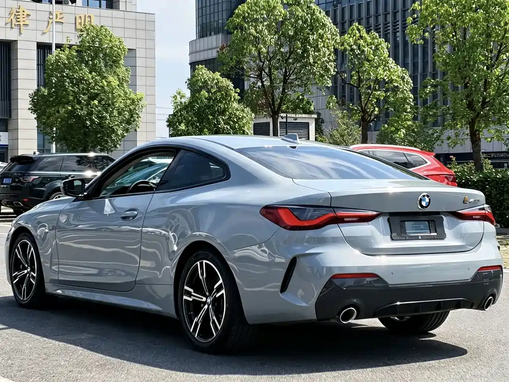 BMW 4 Series 2022 — фото 9