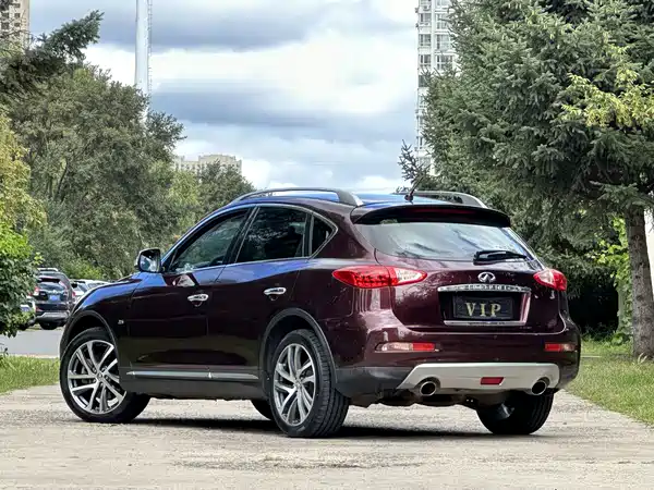 Infiniti QX50 2017