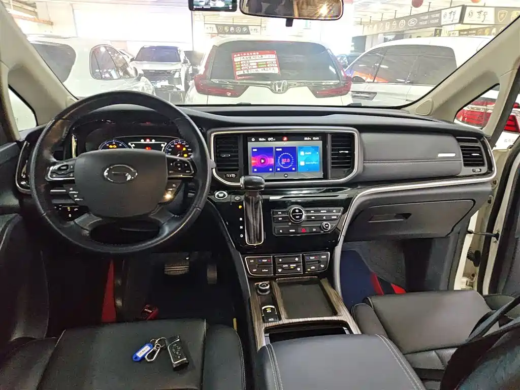 GAC Motor Trumpchi M8 2020 — фото 6