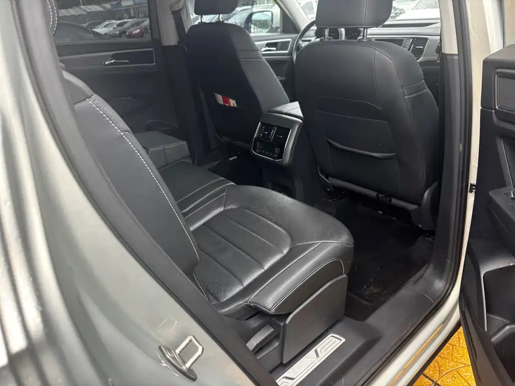 Volkswagen Teramont 2018 — фото 10