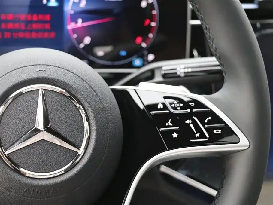 Mercedes-Benz E-Class 2026 — фото 17