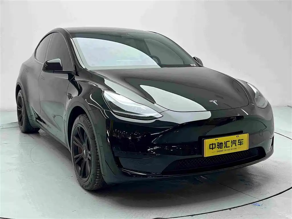 Tesla Model Y 2022 — фото 3
