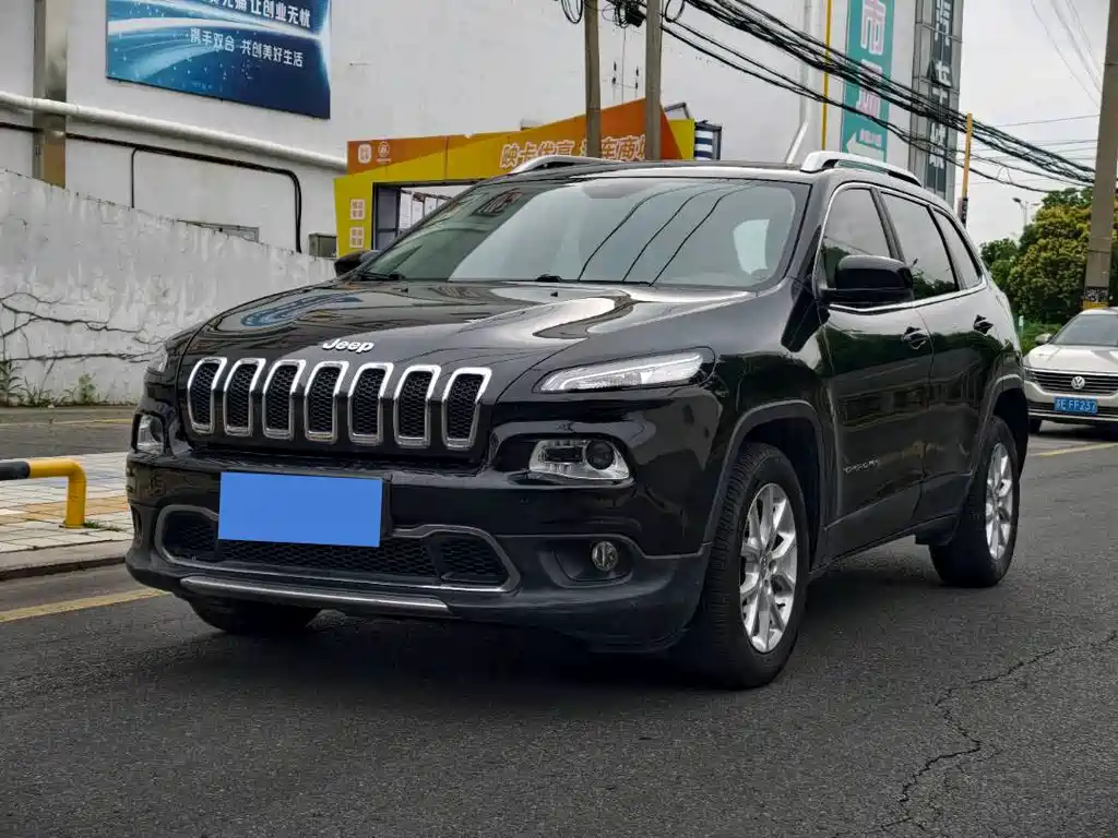 Jeep Cherokee 2017 — фото 1