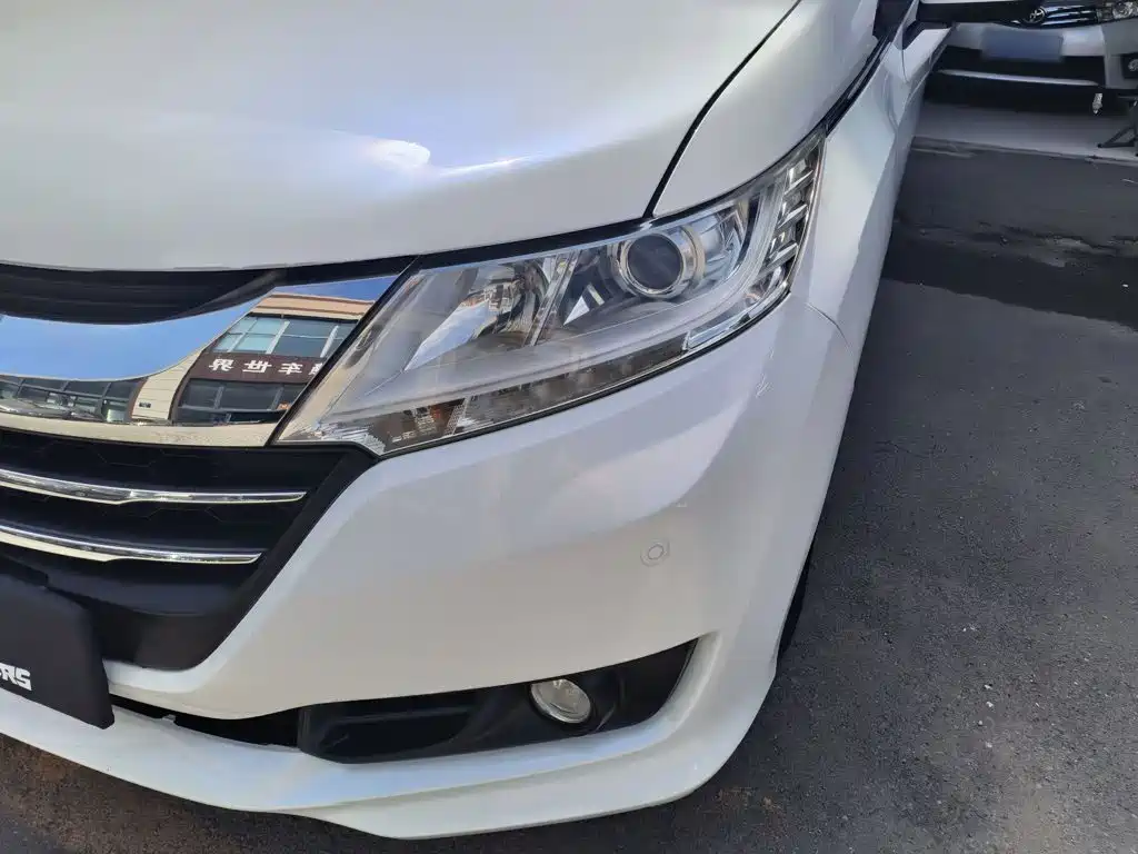 Honda Odyssey 2015 — фото 10