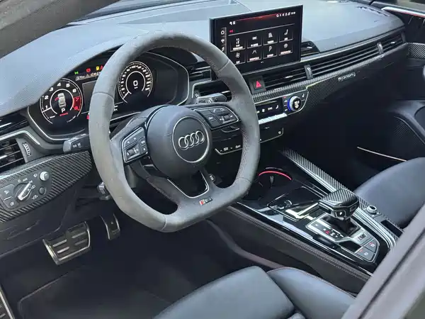 Audi RS 5 2022