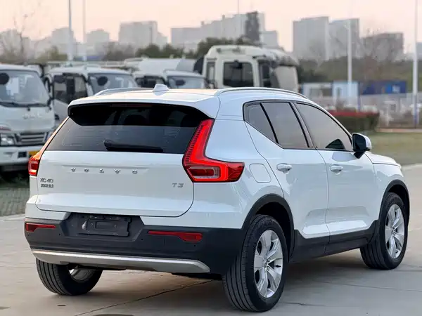 Volvo XC40 2020