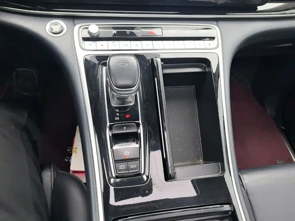 GAC Motor Trumpchi M8 2022 — фото 10
