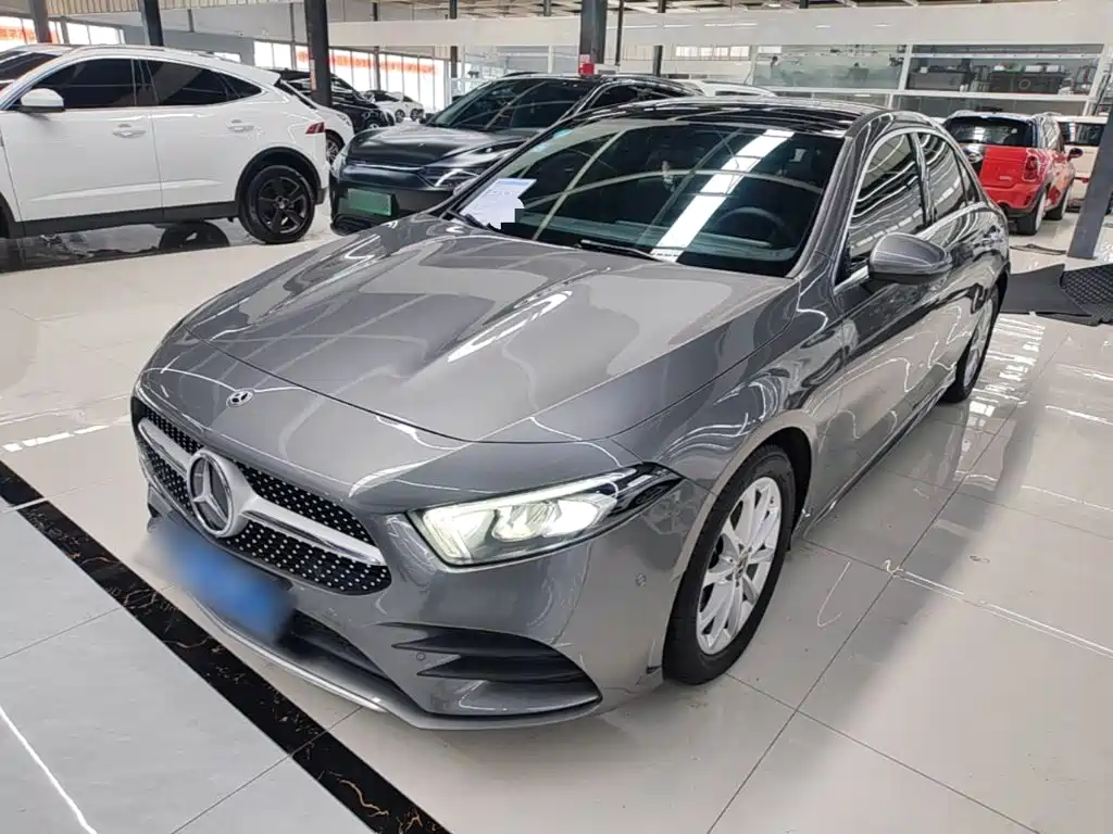 Mercedes-Benz A-Class 2020 — фото 1