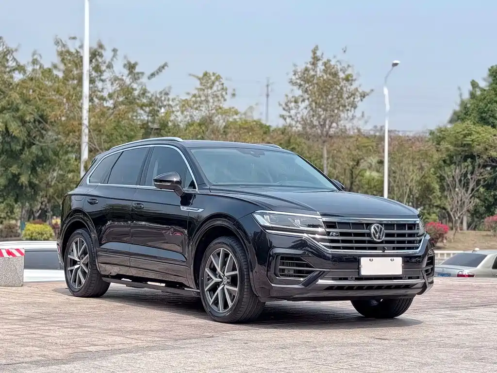 Volkswagen Touareg 2019 — фото 3