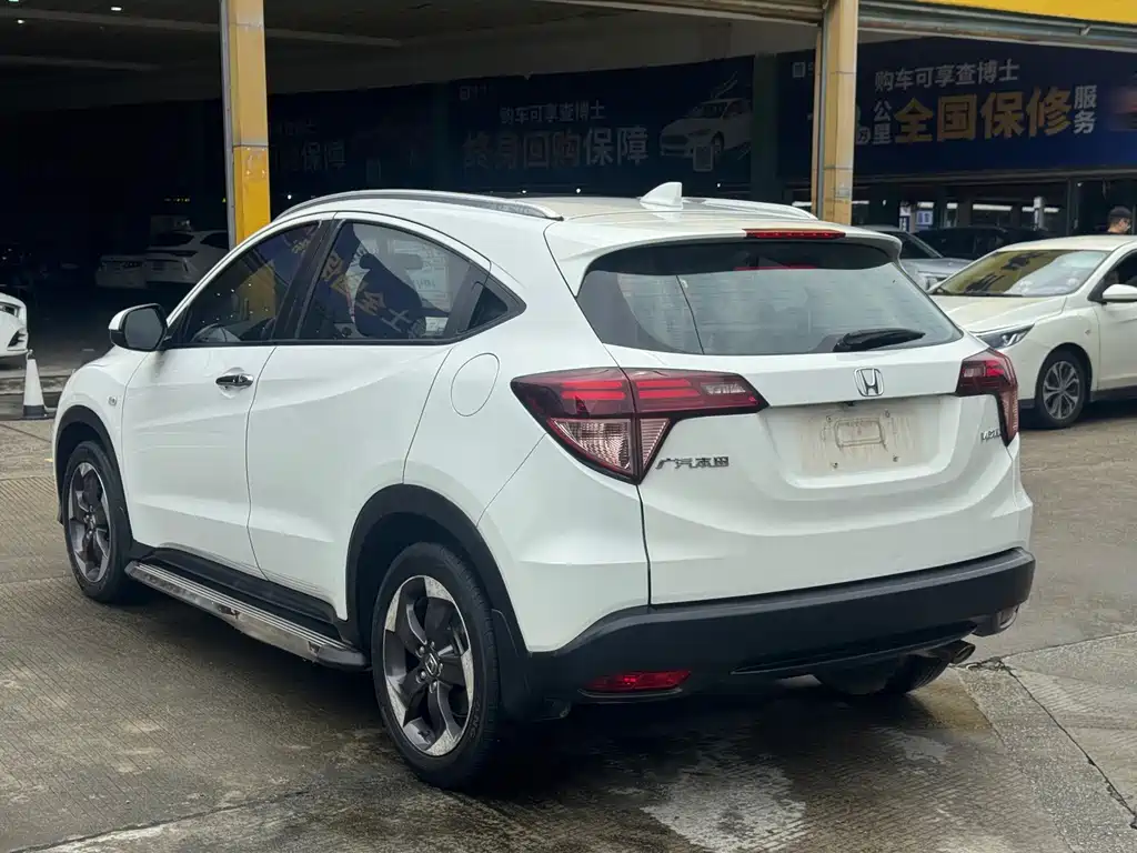 Honda Vezel 2017 — фото 9