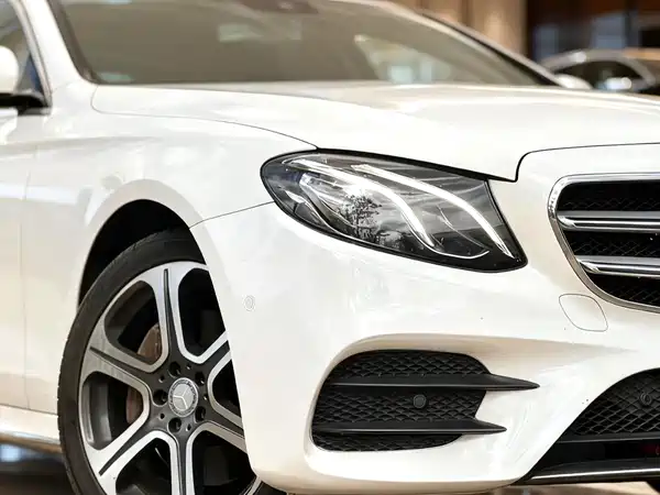 Mercedes-Benz E-Class 2016