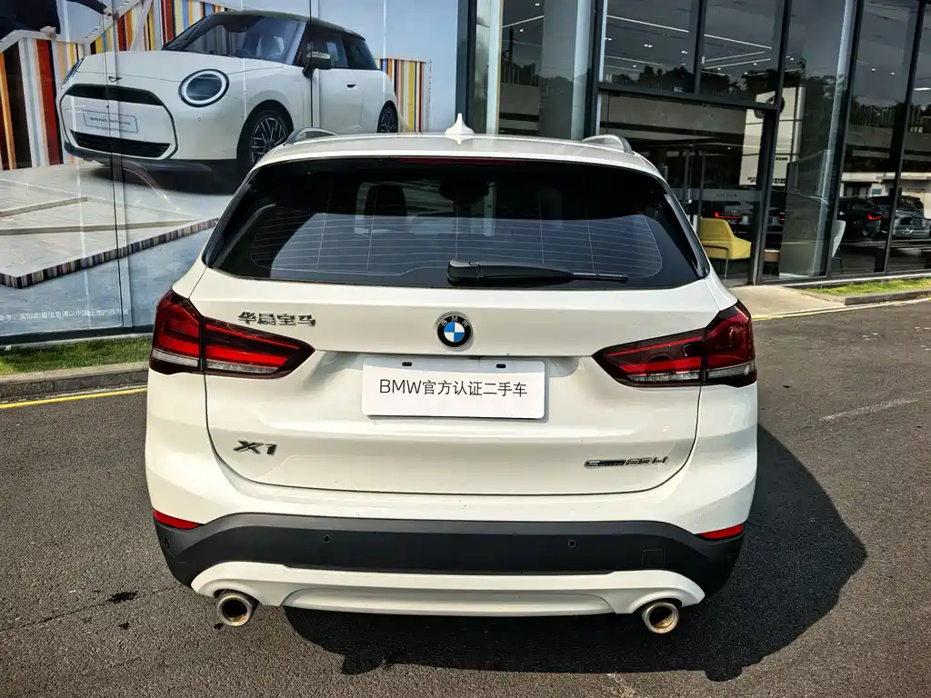 BMW X1 2021 — фото 13