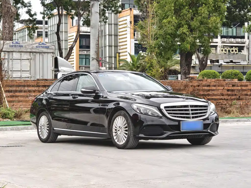 Mercedes-Benz C-Class 2015 — фото 3