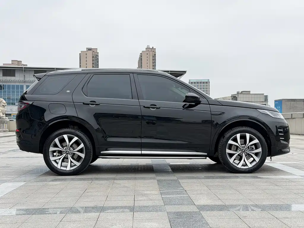 Land Rover Discovery Sport 2024 — фото 4
