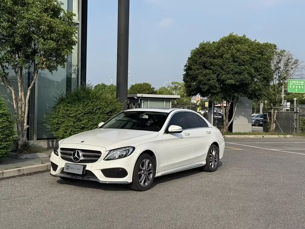 Mercedes-Benz C-Class 2016