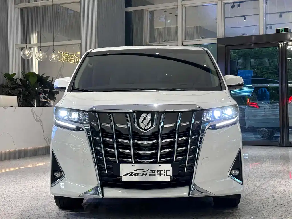 Toyota Alphard 2019 — фото 2