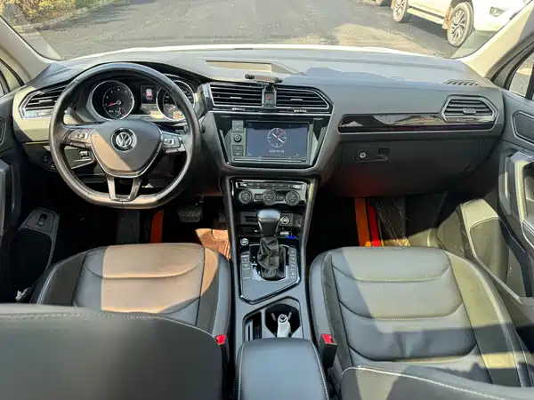 Volkswagen Tiguan L 2019