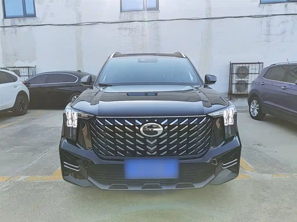 GAC Motor Trumpchi GS8 2024 — фото 3